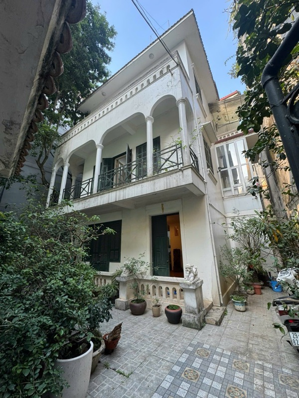 Trước cải tạo 8